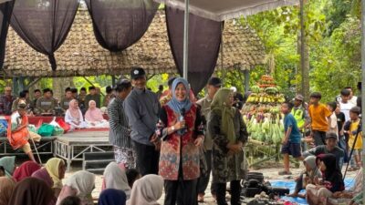 Wakil Bupati Bojonegoro Hadiri Sedekah Bumi Panen Raya di Desa Kesongo-Kedungadem