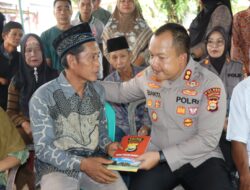 Wujud Kepedulian, Kapolres Bengkulu Utara Sambangi Langsung Korban Kebakaran Maut di Desa Senali