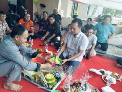 PT. Cakrawala Globalindo Persada Gelar Tasyakuran Potong Tumpeng Tempati Kantor Baru