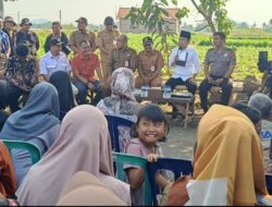 Bupati Gus Fawait Tinjau Proyek Rehabilitasi Jaringan Irigasi Tersier dan Temui Warga Desa Wonojati 