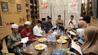 Hangat dan Penuh Makna,Kapolres Jember Undang Anak Yatim Doa Bersama di Ruang Kerja