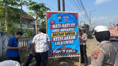 Polres Jember Masifkan Edukasi Berkendara Aman di Titik Rawan Kecelakaan