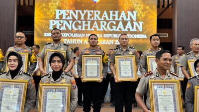 Raih Predikat Pelayanan Prima (A), Polres Jember Terima Penghargaan dari Kapolda Jatim