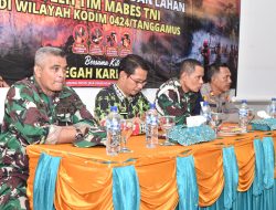 Tim Mabes TNI Edukasi Warga Pardasuka Cegah Karhutla
